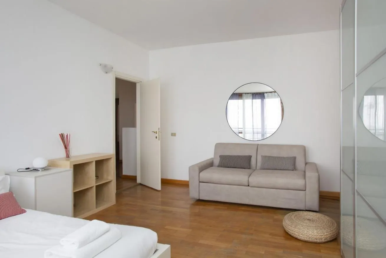 Apartman We Home - Ripamonti 66 Milánó